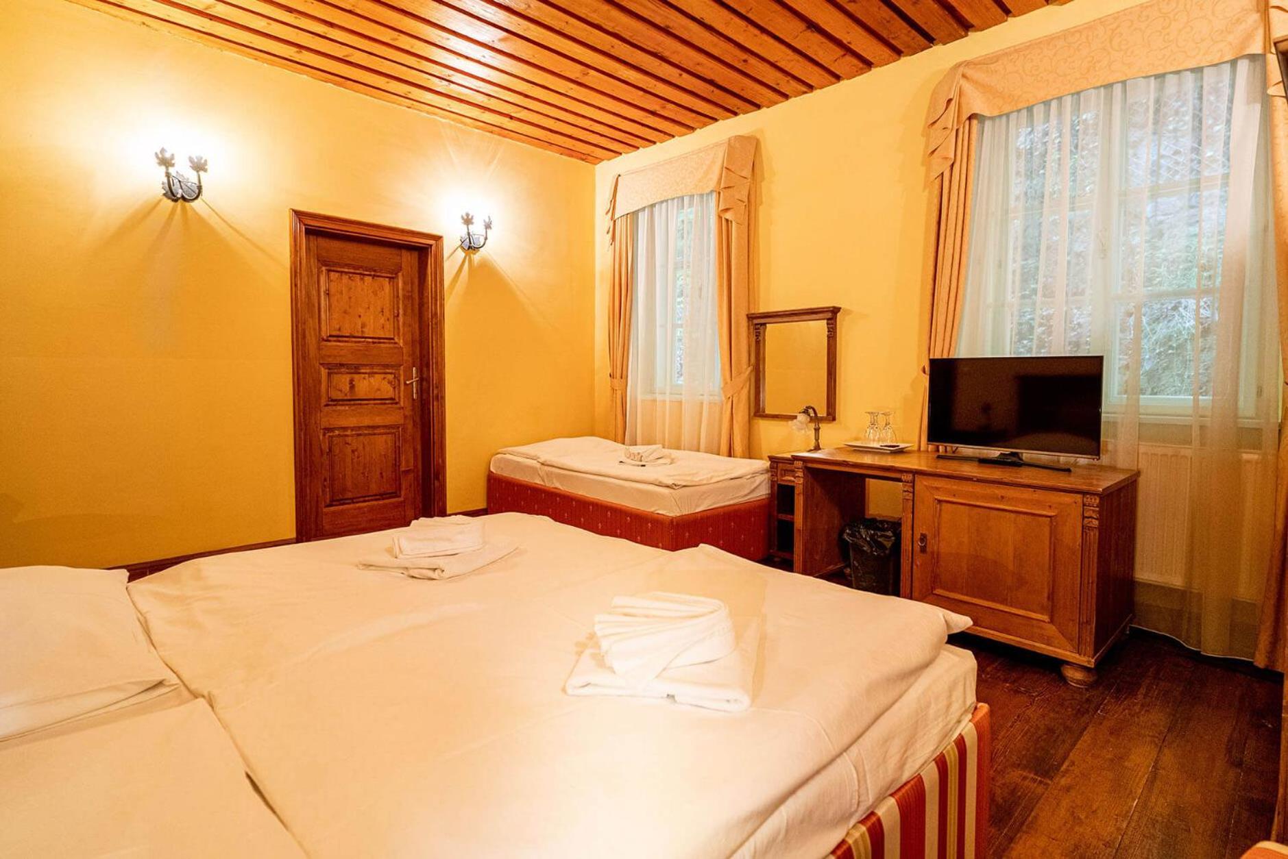 Penzion Cosmopolitan I. Banská Štiavnica Kültér fotó