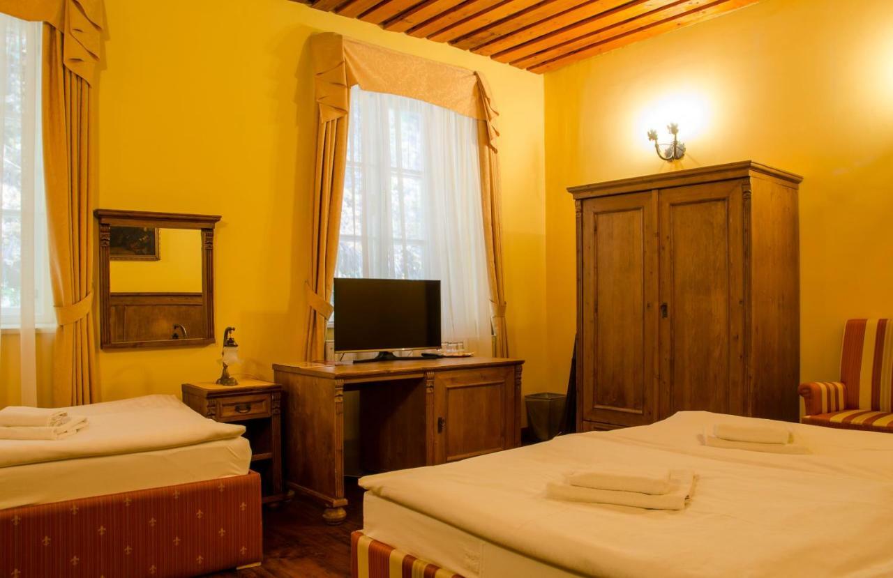 Penzion Cosmopolitan I. Banská Štiavnica Kültér fotó