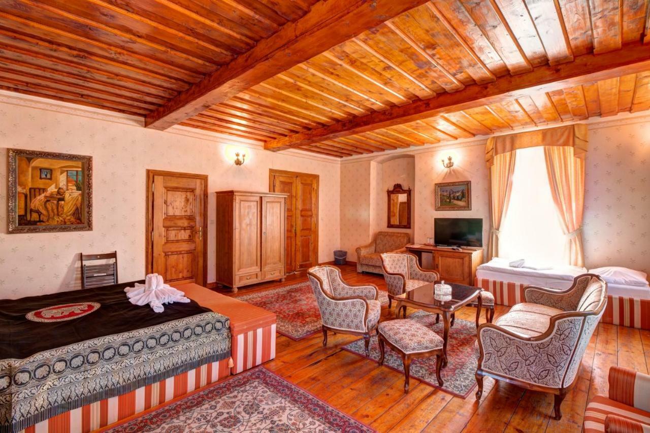 Penzion Cosmopolitan I. Banská Štiavnica Kültér fotó